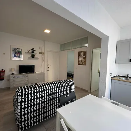 Cg131 - Centro 50 Metros, Playa 650 Metros, Wifi, Fire Stick Amazon Appartamento *